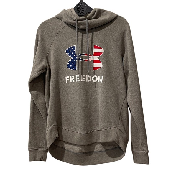 Under Armour Tops - Under Armour Gray Women's Freedom Hoodie‎ Small